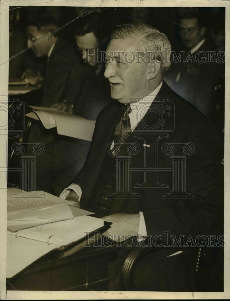 Load image into Gallery viewer, 1938 Press Photo William S. Knudsen, Auto Exec at Senate Hearing - nef06887
