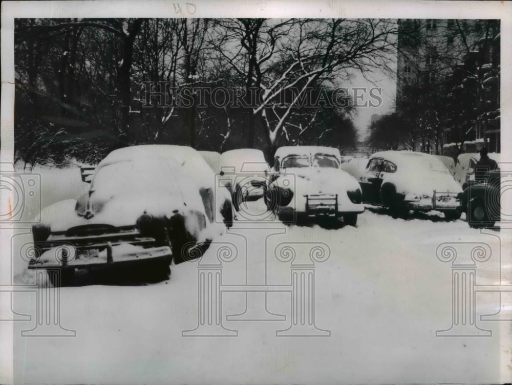 1951 Press Photo Snow-Covered Cars After Chicago Storm - nef07055