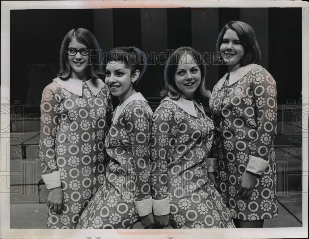 1968 Press Photo Cleveland Heights High School Lundin Blues - nef07199