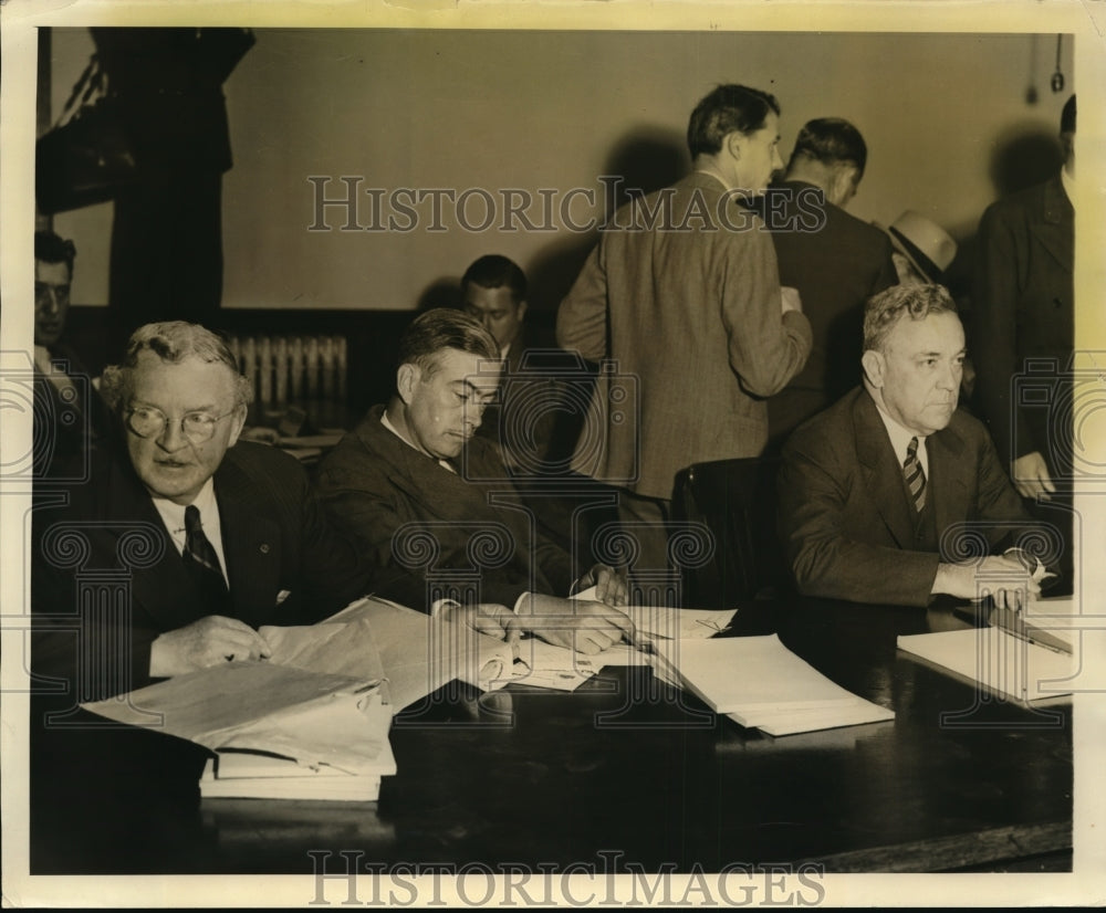 1939 Press Photo Harry Bridges Deportation Hearing at Angel Island California