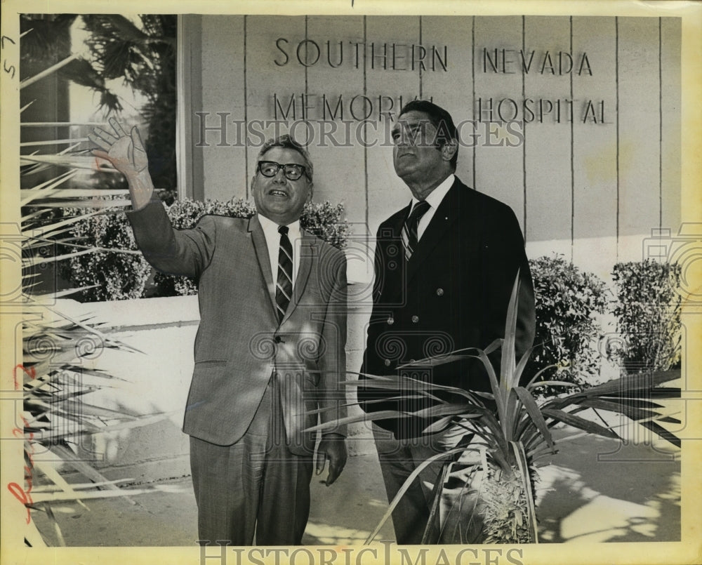 1970 Press Photo Dr. Coleman at Southern Nevada Memorial Hospital - nef07356
