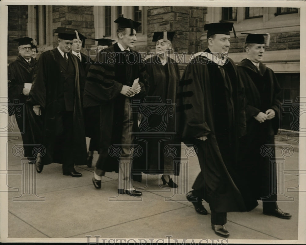 1938 Press Photo Honorees at Philadelphia Temple University Commencement
