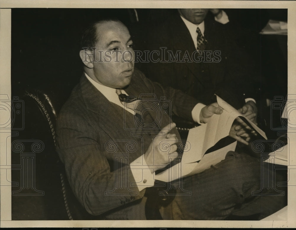 1938 Press Photo Benjamin J. Buttenweiser testifies at the Senate Rail Hearing.- Historic Images