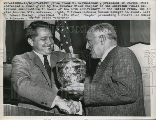 1957 Press Photo Rowley honored by Ackerman at 50th anniversary of United Press