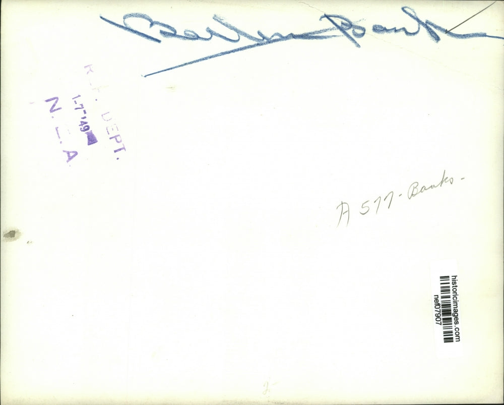 1949 Press Photo Berliners line up in front of a bank to exchange new currency