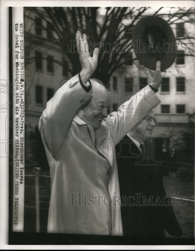 Load image into Gallery viewer, 1956 Press Photo President Eisenhower Leaves For Washington With His Brother
