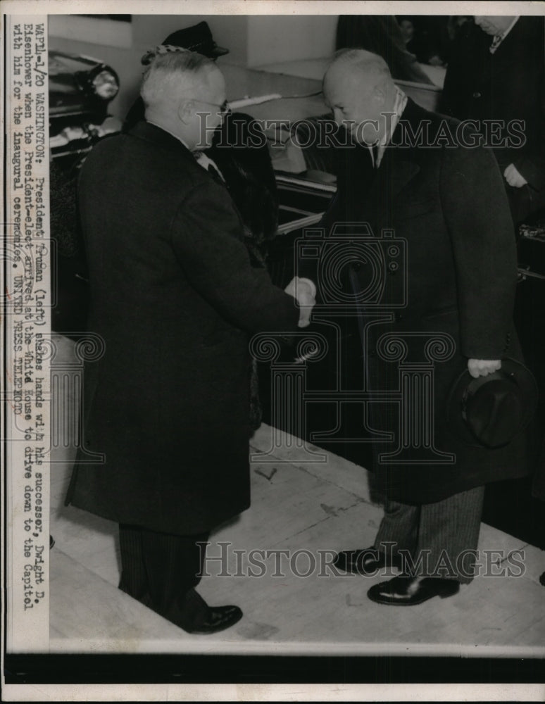 Load image into Gallery viewer, 1953 Press Photo Pres.Truman hands with successor Dwight D.Eisenhower
