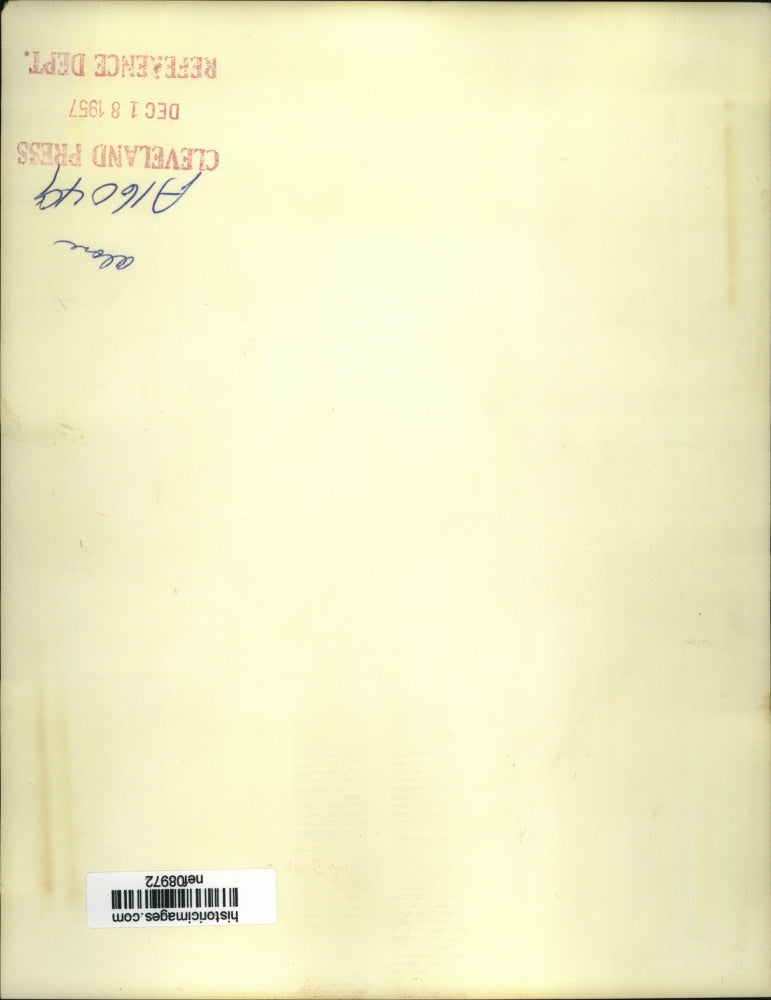 1957 Press Photo President Eisenhower In Paris Leaving NATO Summit Conference