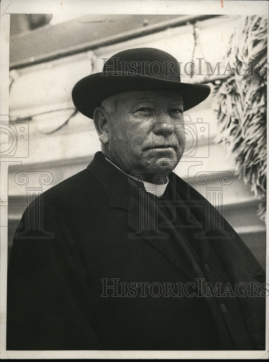 1932 Press Photo William Cardinal O'Connell, Arch. of Boston and Rudy Vallee
