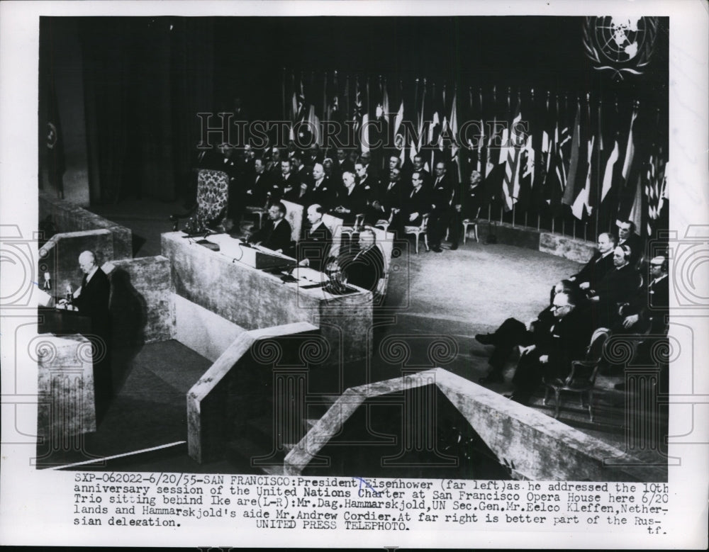 1955 Press Photo Pres. Dwight Eisenhower addressed the session of Natl. Charter