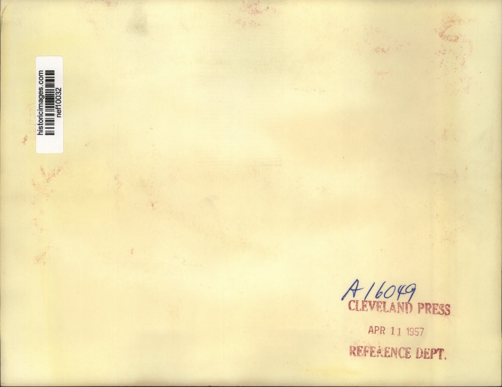 1957 Press Photo Pres Eisenhower Says Sore On His Nose Is From A Violet Lamp