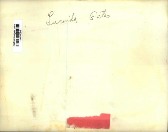 Undated Press Photo Lucinda Gates on parachute - nef10099