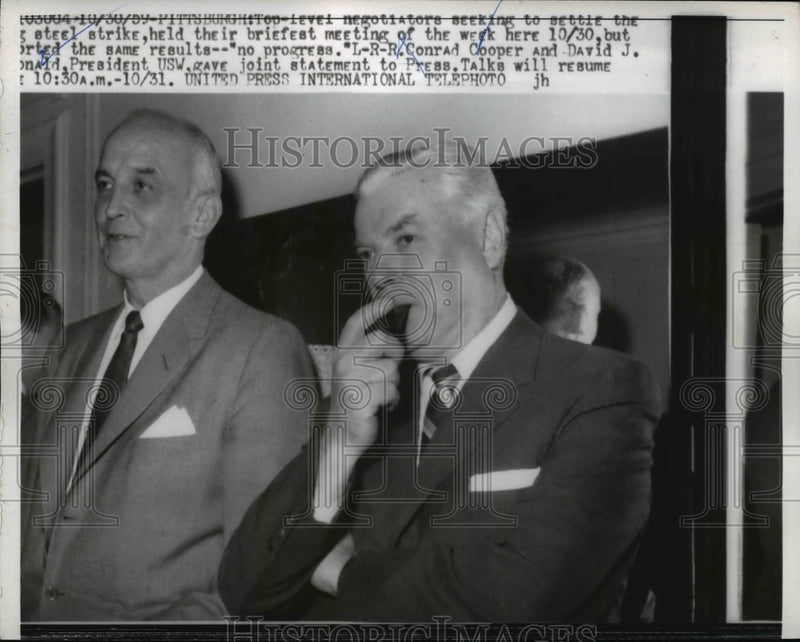 Load image into Gallery viewer, 1959 Press Photo Negotiators Seeking To Settle The Steel Strike Held Meeting
