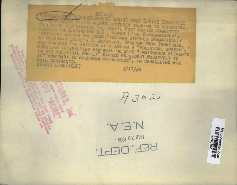 1934 Press Photo Captain Rickenbacker With Reporter Following His Leaving Senate