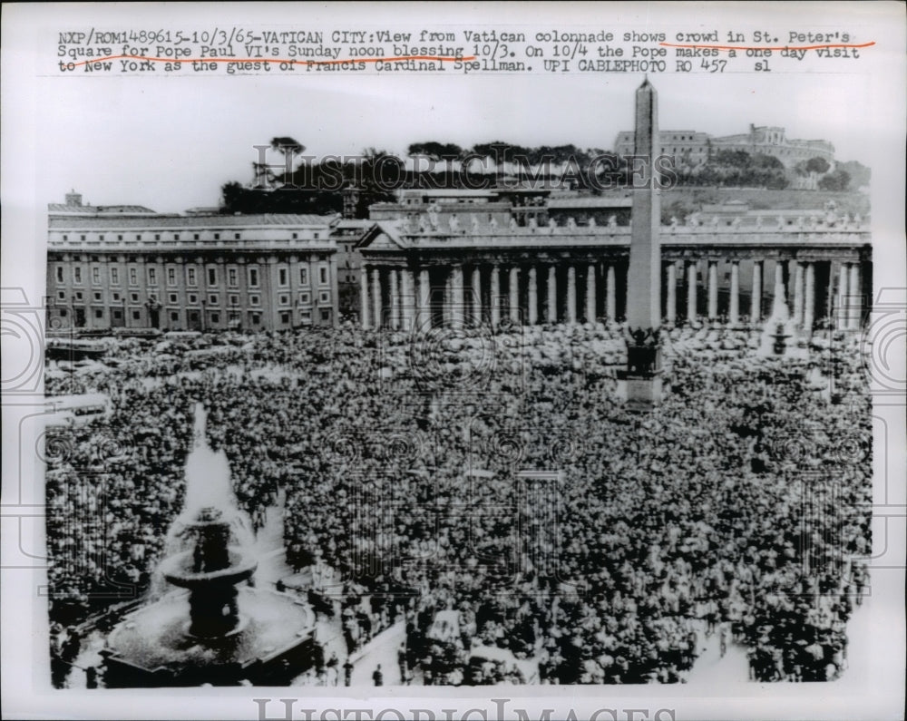 1965 Press Photo View From Colonade Crowd For Pope VI&#39;s Sunday Noon blessing