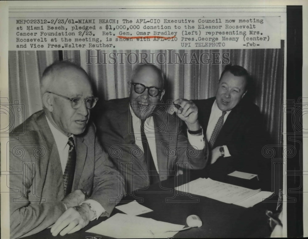 1961 Press Photo AFL-CIO Executive Council meeting at Miami Beach - nef10478