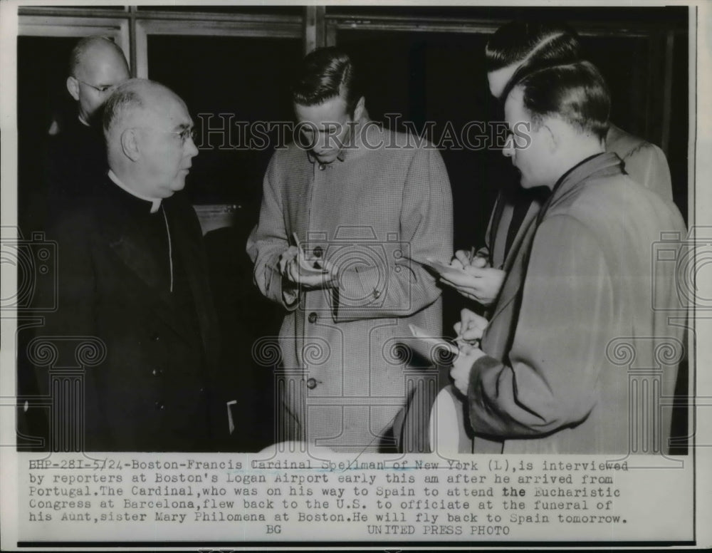 1952 Press Photo Francis Cardinal Spellman of N.Y interviewed with reporters