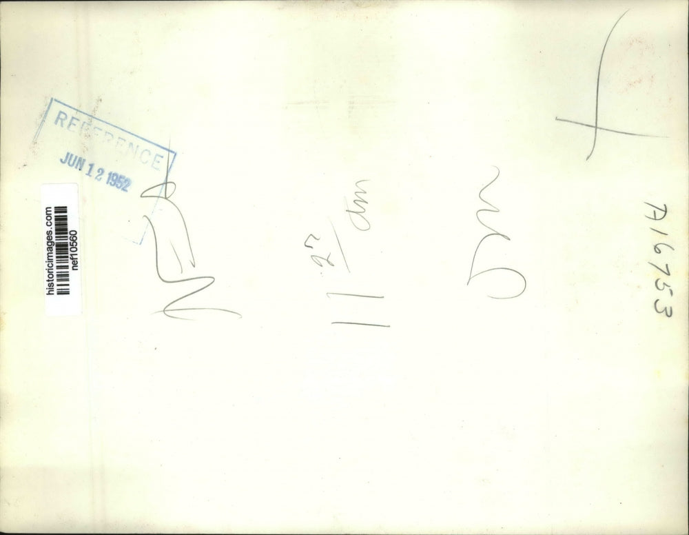 1952 Press Photo Francis Cardinal Spellman of N.Y interviewed with reporters