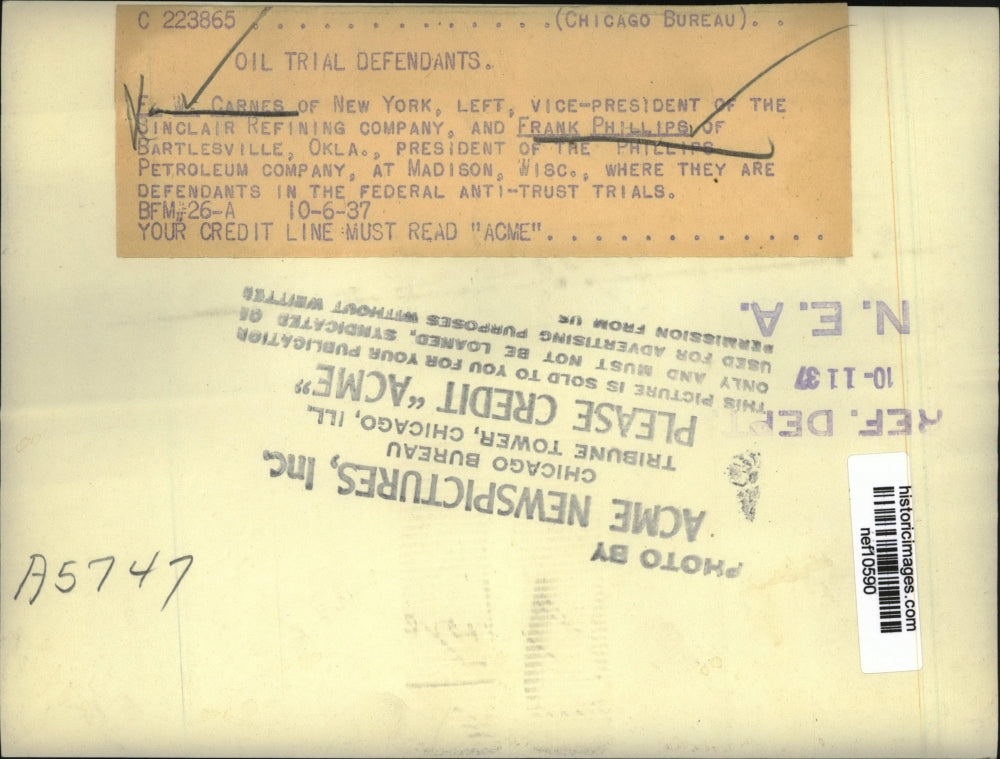 1937 Press Photo F.W. Carnes of Sinclair and Frank Phillips of Petroleum Company