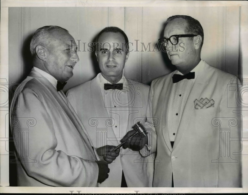Load image into Gallery viewer, 1933 Press Photo Walter Craig New American Bar Association President - nef10615
