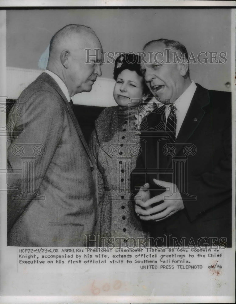 1954 Press Photo Governor Goodwin And His Wife Extend Official Greetings To Pres- Historic Images