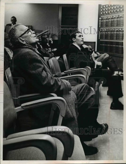 Press Photo Myron Bender - nef10896