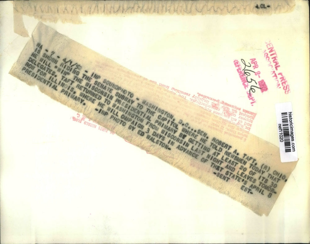 1952 Press Photo Sen.Robert A.Taft riding the Senate Subway to the Capitol