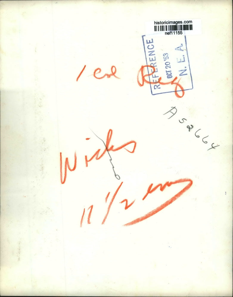 1952 Press Photo Gov. of New York A. Wicks Leaves Conference With Gov. T. Dewey