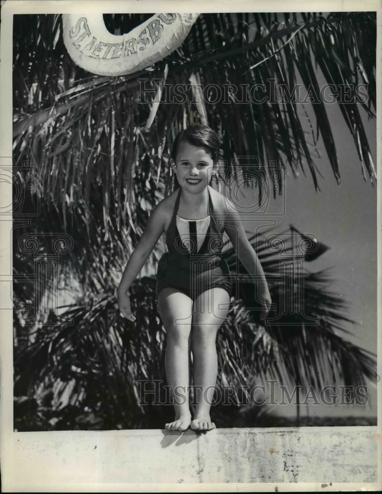 1937 Press Photo Deborah Ann Tracy - nef11288