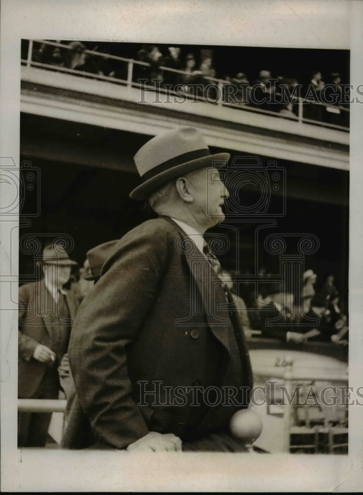 1937 Press Photo John F Curry,former Tammy Leader watched Kentucky Derby