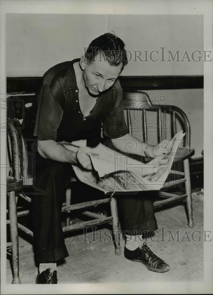 1937 Press Photo Joseph Ogden Arrested For Oliver Sinegal's Murder - nef11499