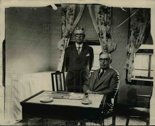 Press Photo W.M. Butler Chairman Republican Convention & D.W. Mulvane In Office