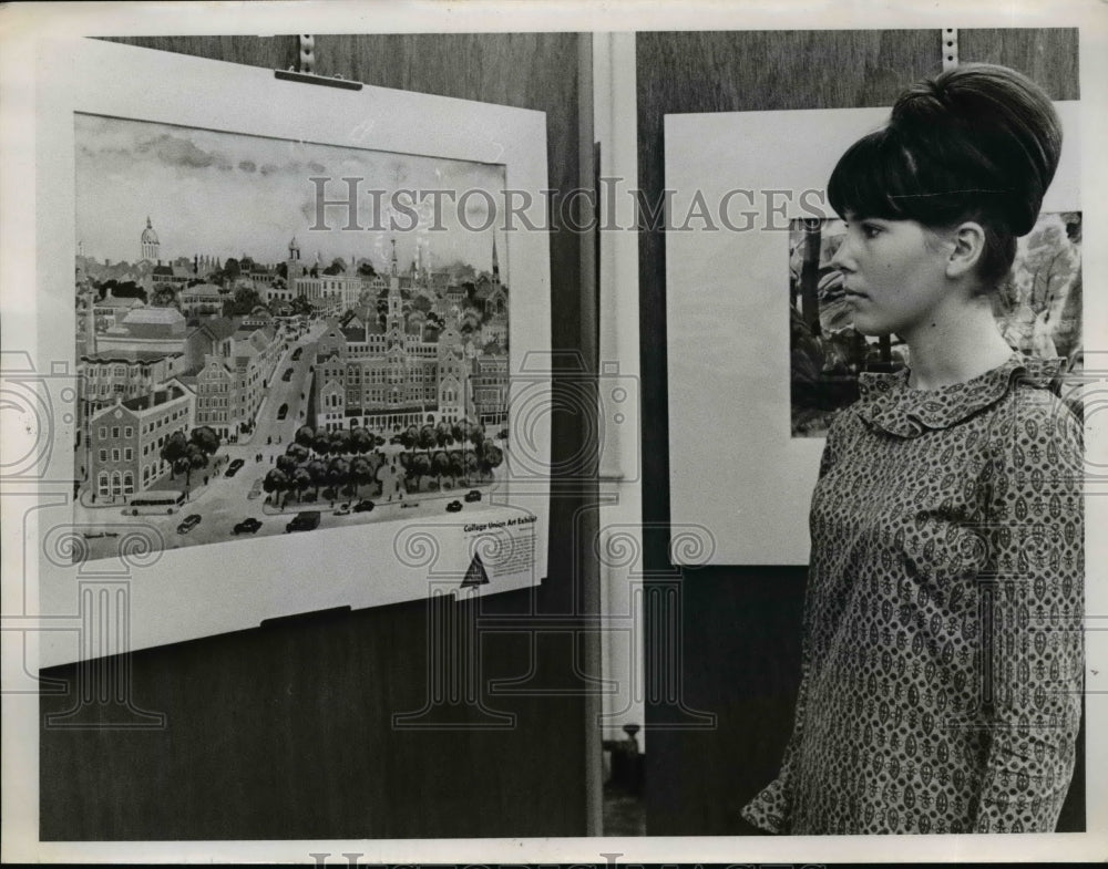 1967 Press Photo Cindy Nakonezny Freshman At Cuyakoga Community College