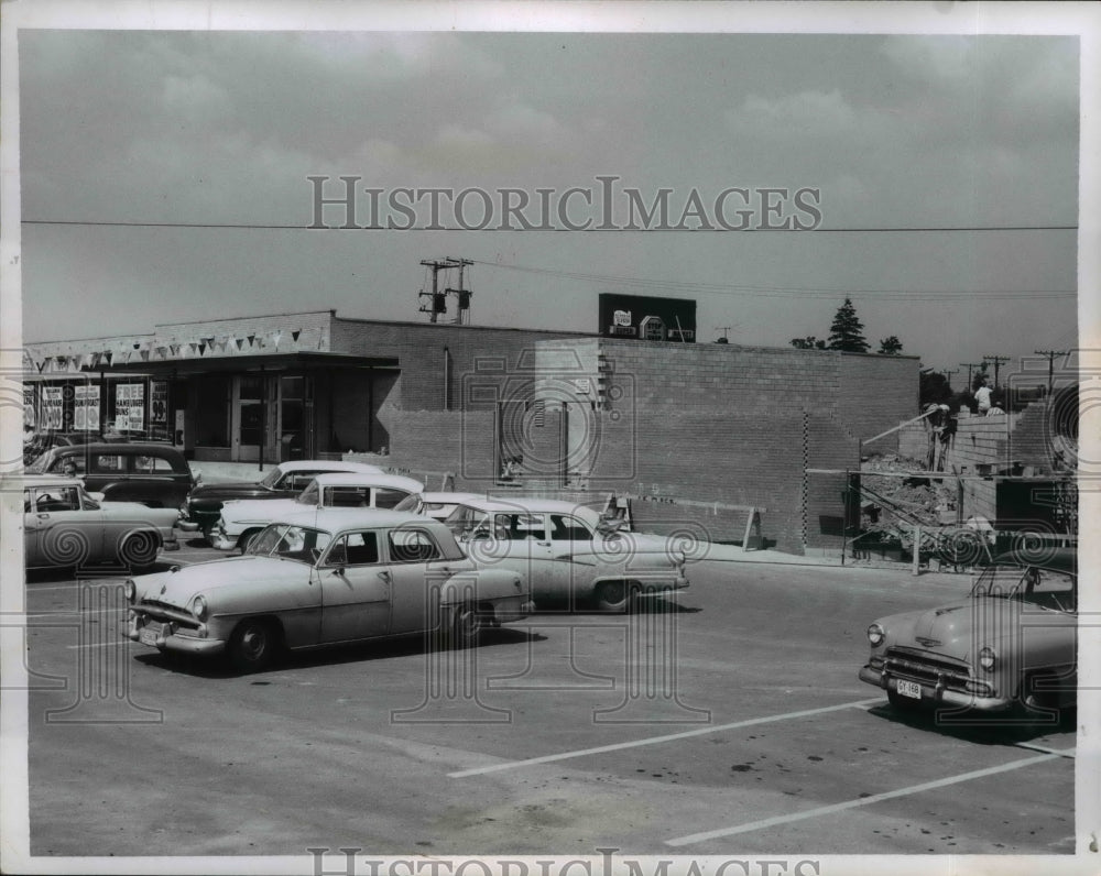 1959 Press Photo Costa's Stop-N-Shop - nef11873