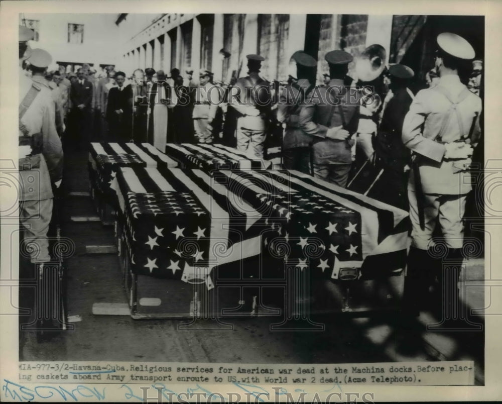 1948 Press Photo Religious Service for American War Dead at Machina Docks