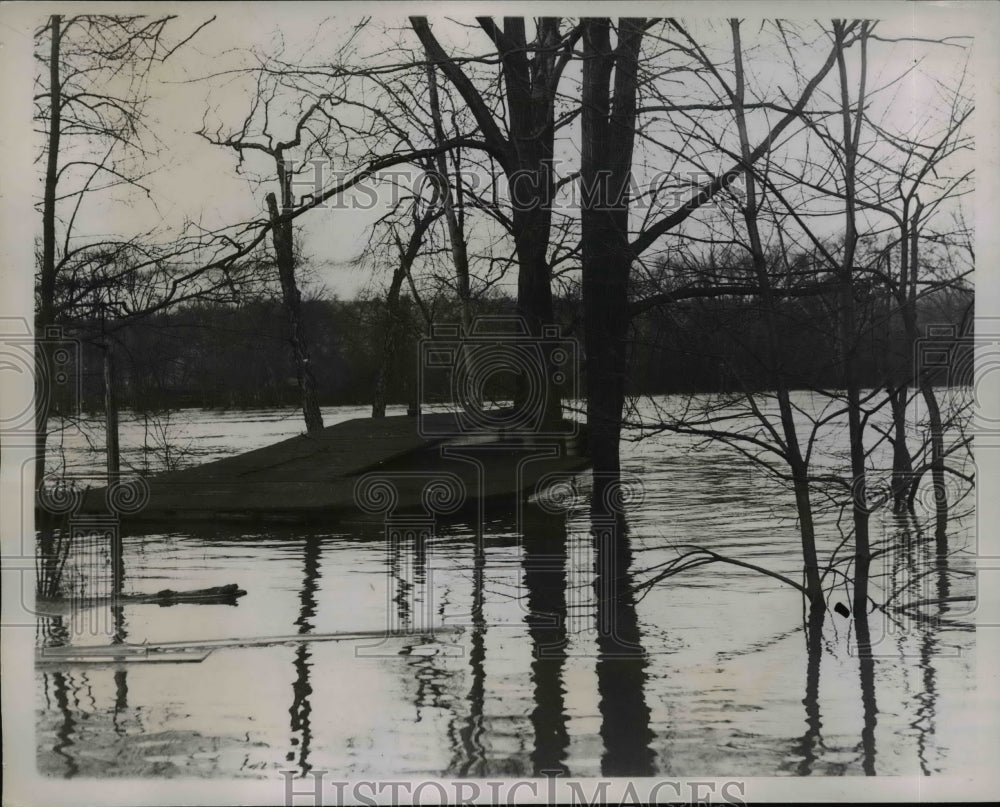 1936 Press Photo Thousand of Homes submerged by floods at Towana New Jersey