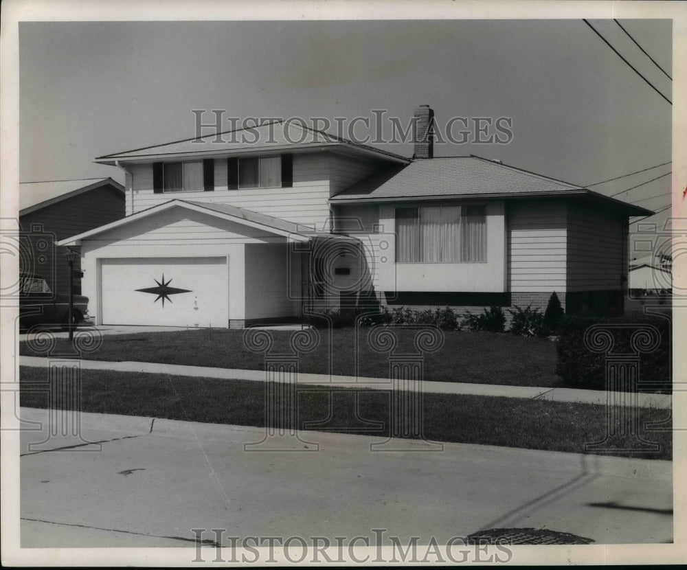 1966 Press Photo Panama Apartments - nef12108