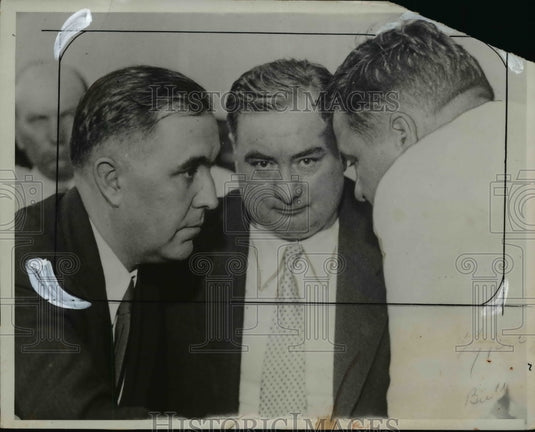 1953 Press Photo Urschel, Keenan, Hyde during a recess of a kidnapping case