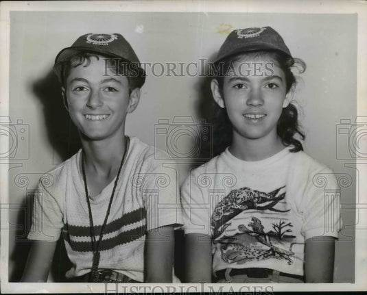 1952 Press Photo Papaleo and Johnson, Bike Brigade Rodeo Winners - nef12633