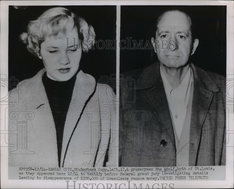 Load image into Gallery viewer, 1954 Press Photo B. Cupp and M Wolf Testify Details To Disappearance of $300,000
