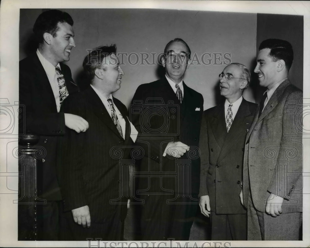 1946 Press Photo Union council leaders called in protest of Navy Yard Layoffs