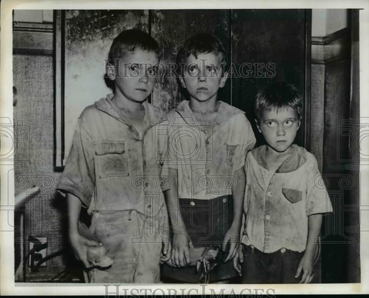 1941 Press Photo Martin brothers disappear from home during feud with McCoys