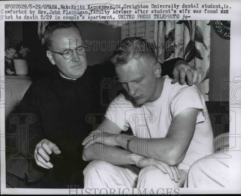 Load image into Gallery viewer, 1957 Press Photo Dental Student And Rev Flannigan After Student's Wife Shot Dead

