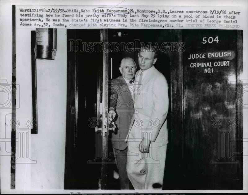 Load image into Gallery viewer, 1958 Press Photo K. Kappenman Testified He Found His Wife In a Pool of Blood
