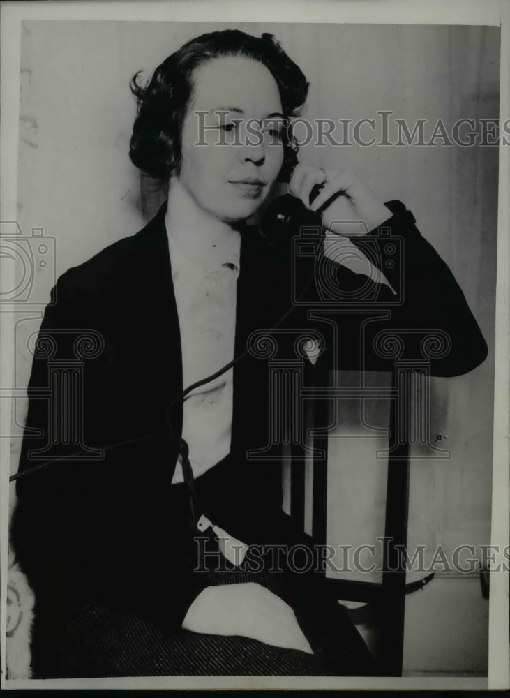 1938 Press Photo Ms R Kemp Screened About Mrs B Crabb Death After Newlywed Party
