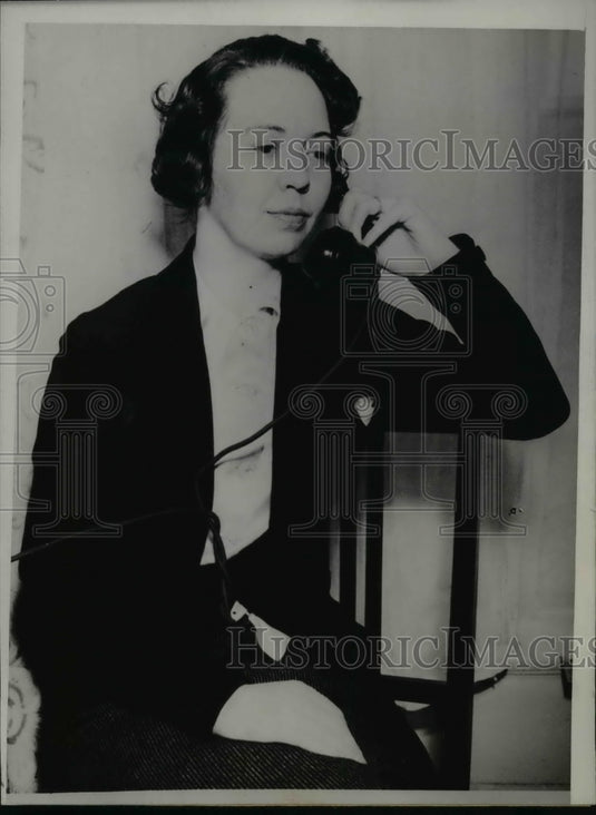 1938 Press Photo Ms R Kemp Screened About Mrs B Crabb Death After Newlywed Party