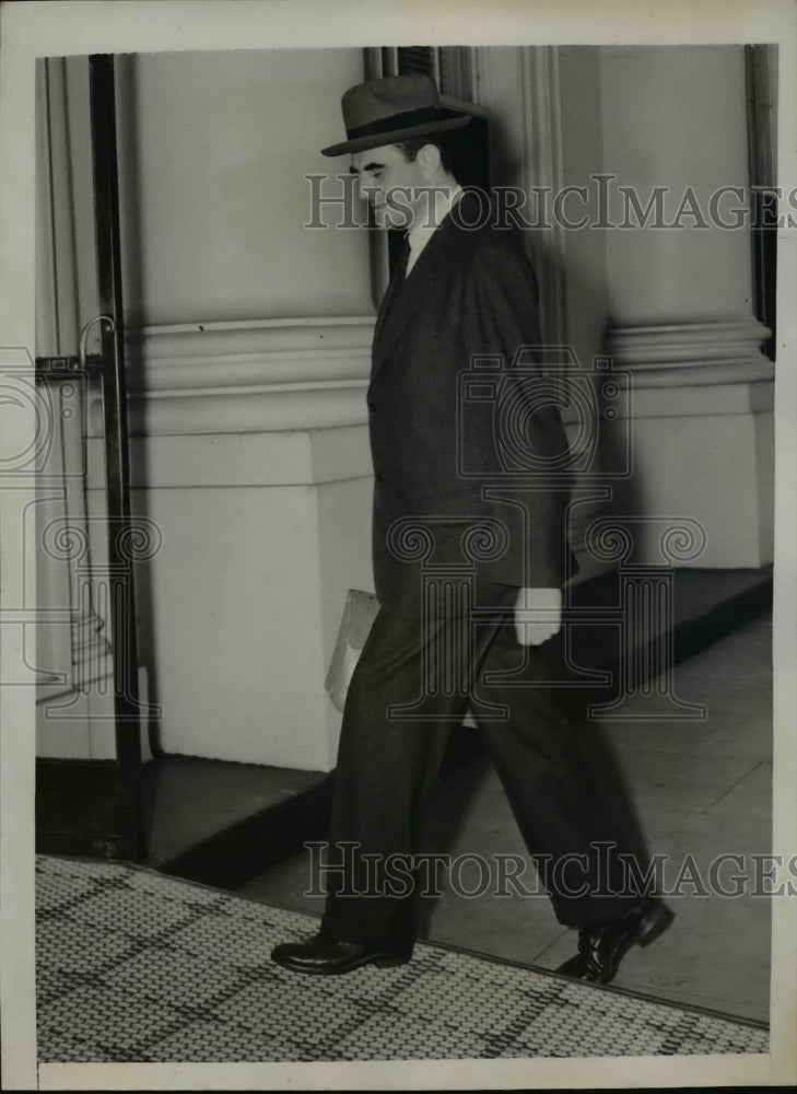 Load image into Gallery viewer, 1941 Press Photo Ambassador John G. Winant Reports To President - nef13593

