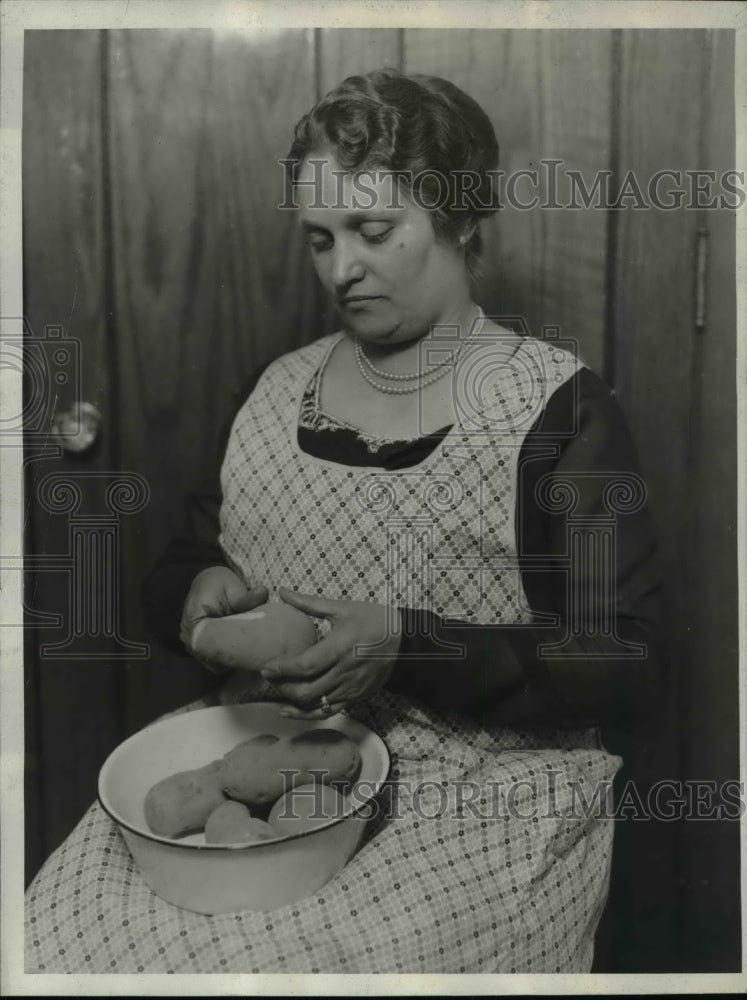 1929 Press Photo Mrs. Juanowski - nef13628