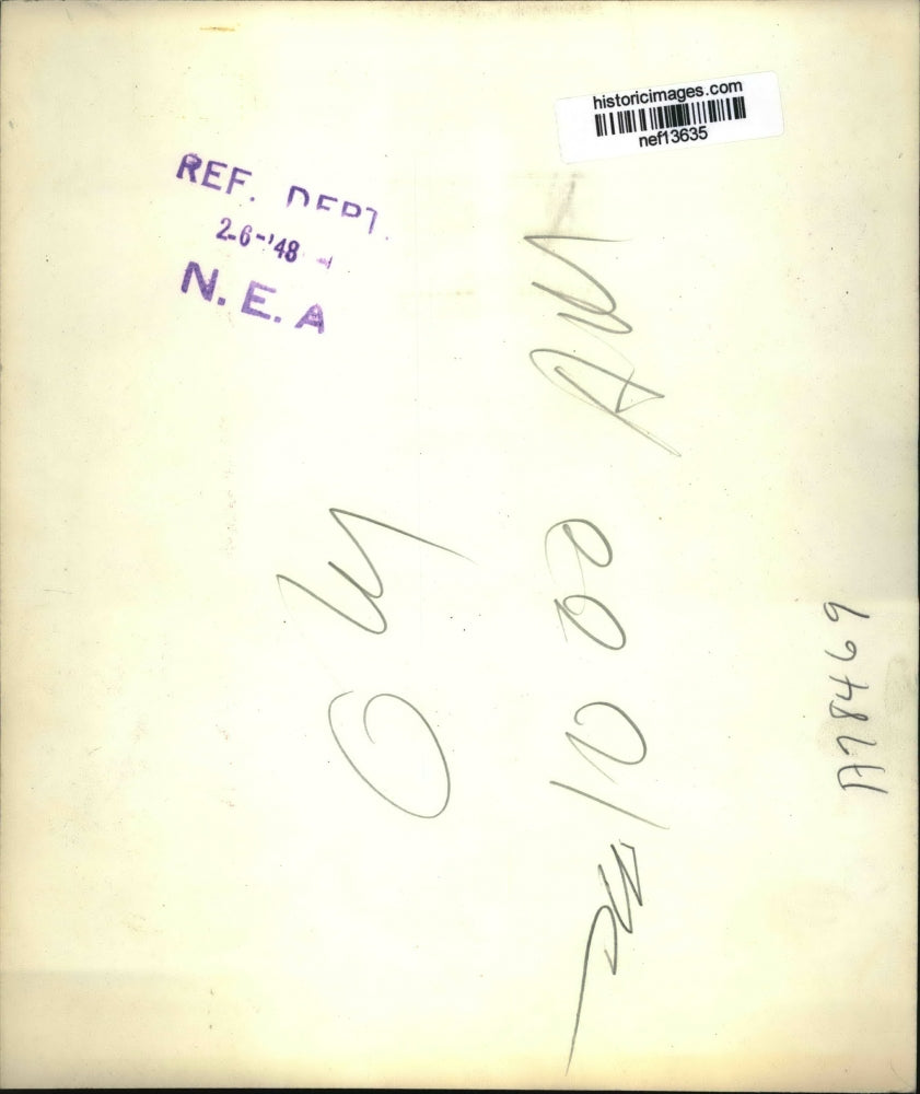 1948 Press Photo A Wasco Indian Heads Home After 3-Days of Rain Making Ceremony