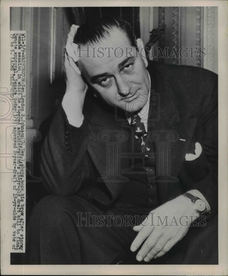Load image into Gallery viewer, 1951 Press Photo Lyndon B. Johnson Wiping Brow After U.S. Senate Session
